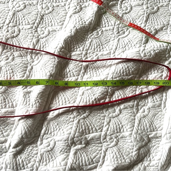 Donald J. Pliner 100% leather made in Spain mirrored purse - Picture 10 of 10